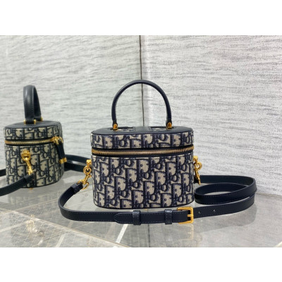 Dior Signature Vanity 9225