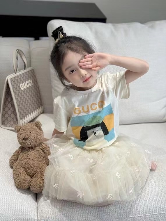 GUCCI 구찌 반팔티 330015