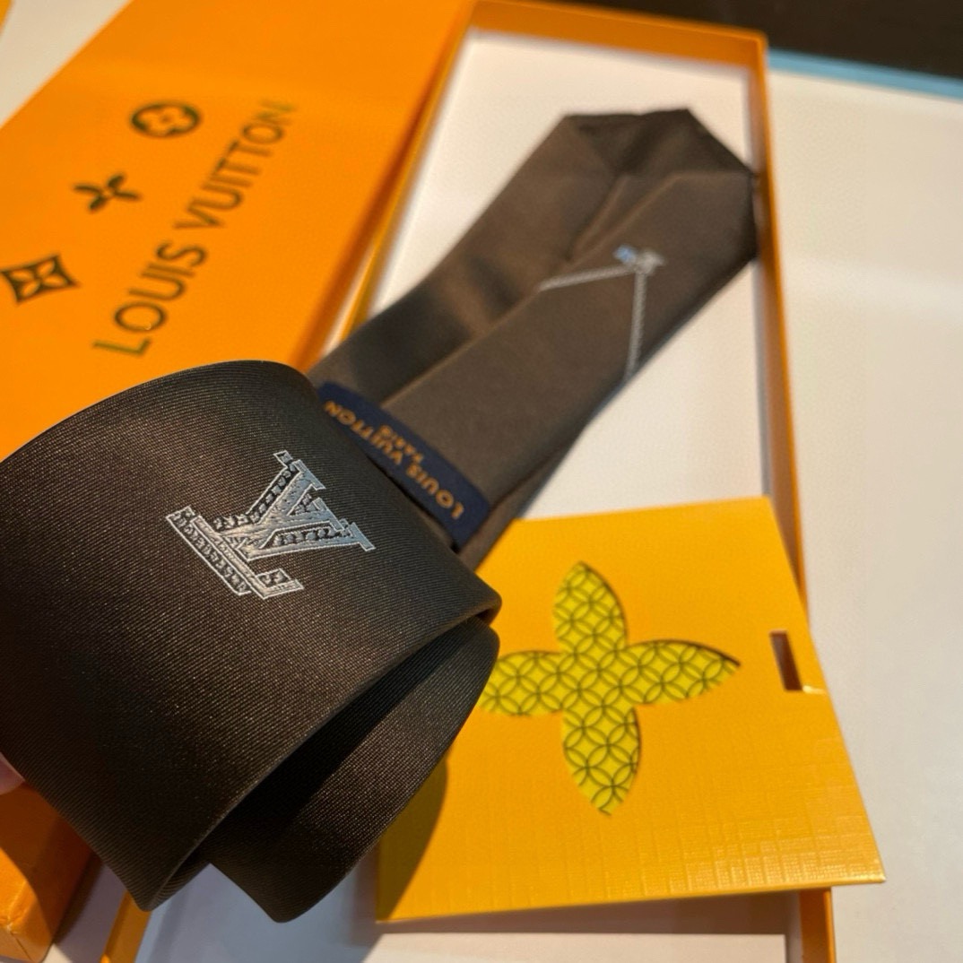 LV 루이비통 넥타니 31700303