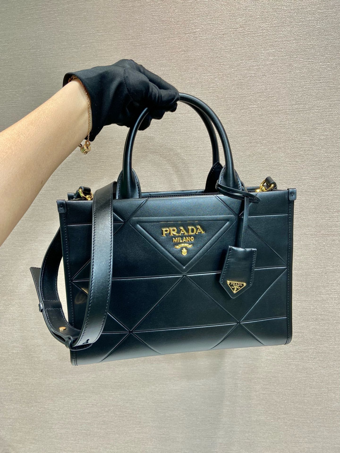 PRADA 프라다 1BA379