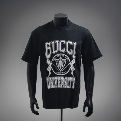 GUCCI 구찌 반팔 32300199