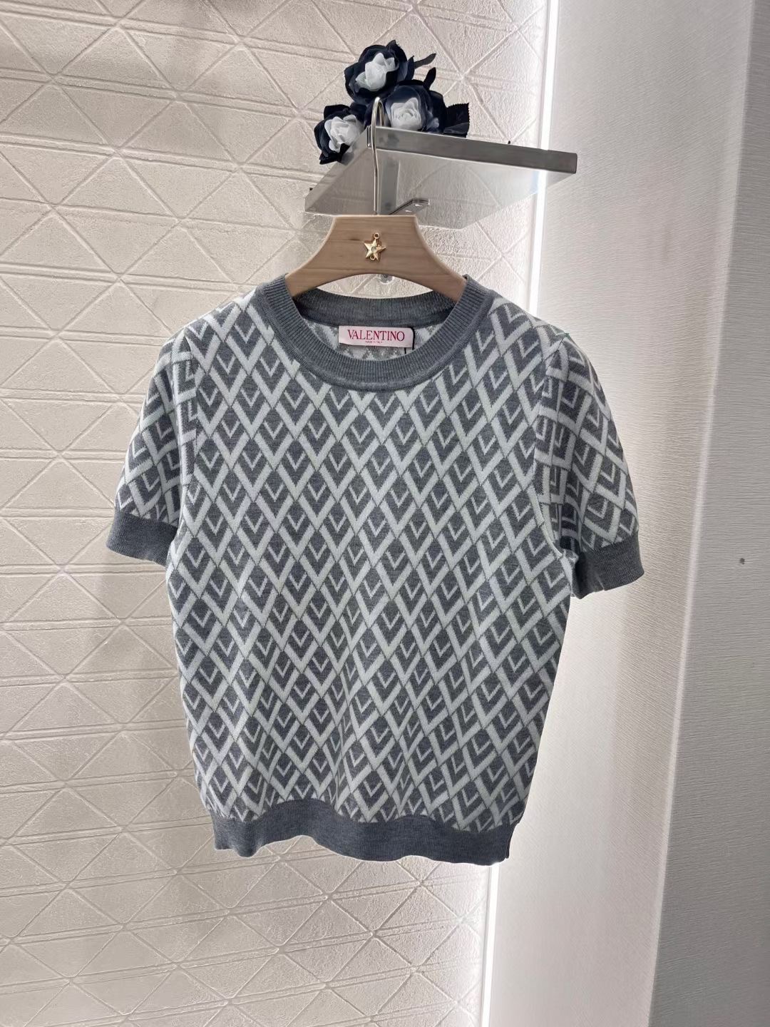 Valentino 발렌티노 여성 반팔 3230077