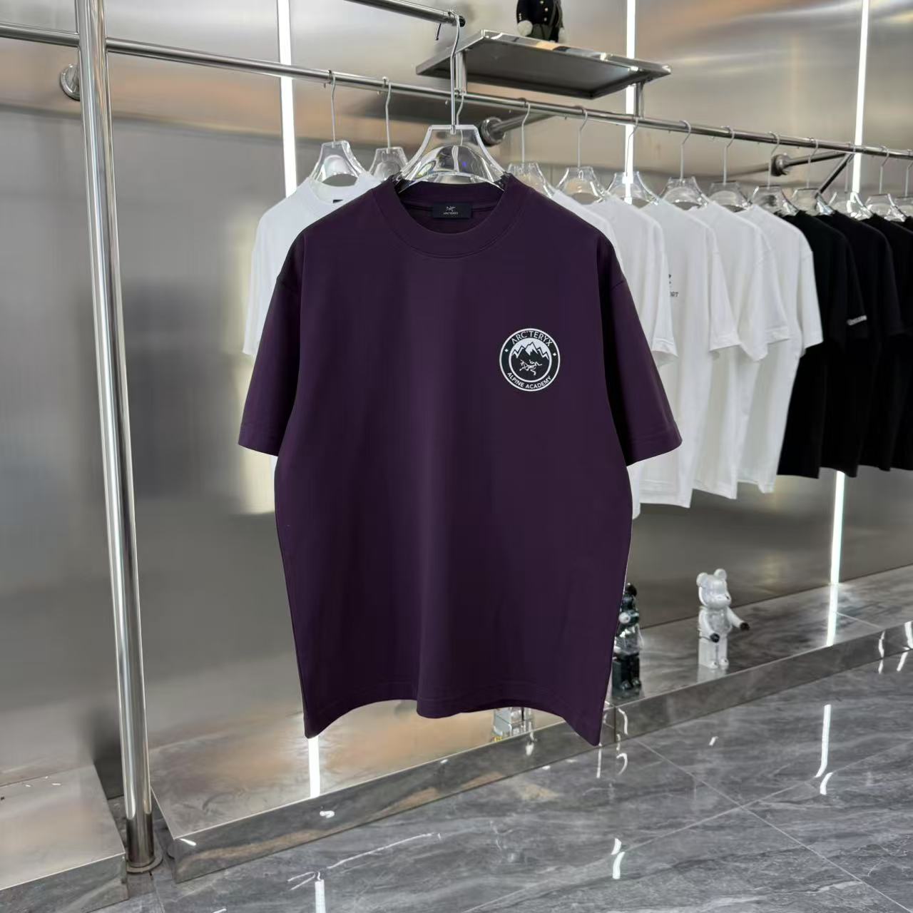 ARCTERYX 반팔티 남성 3230061