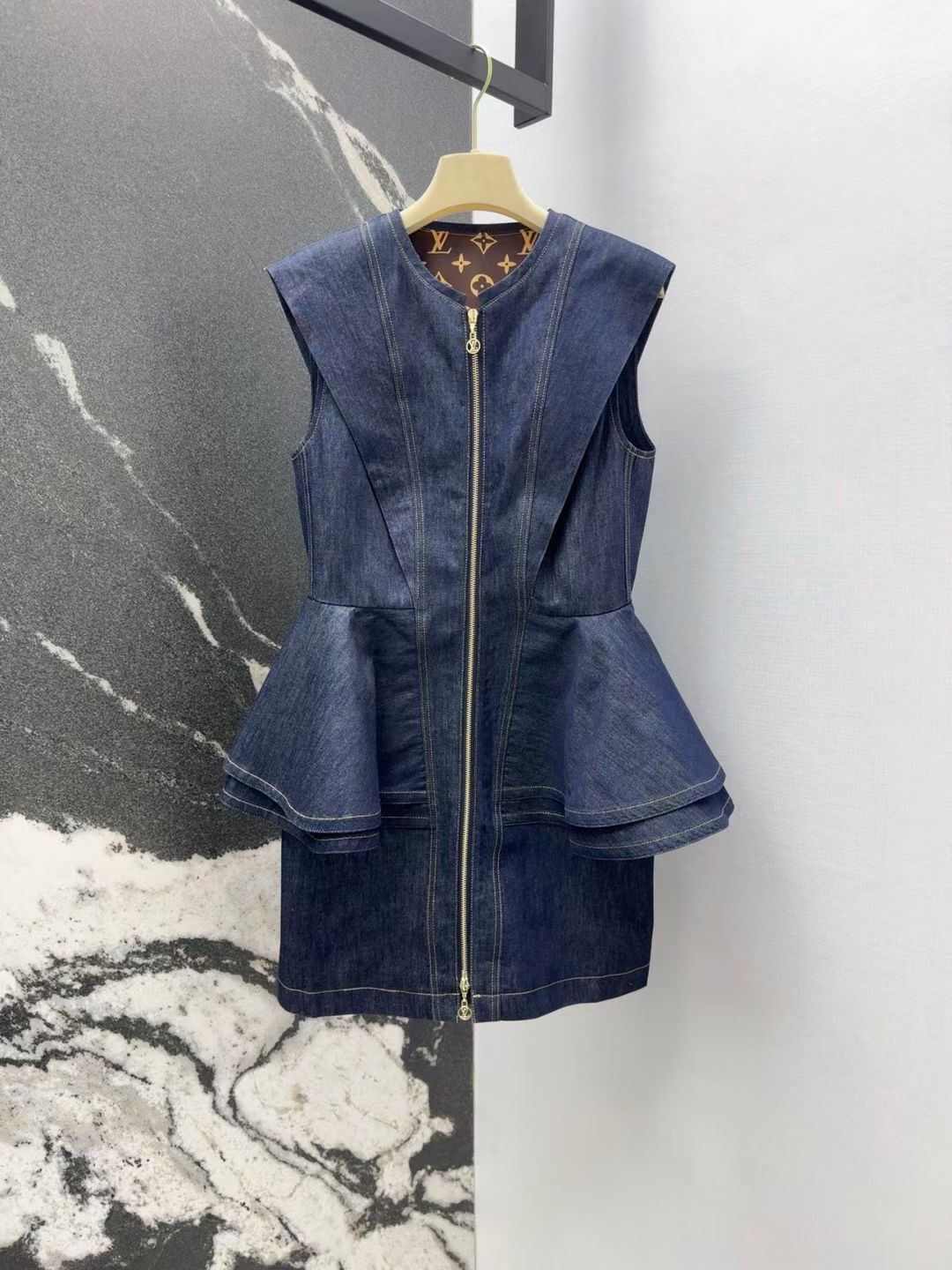 루이비통 여성 원피스 40100244