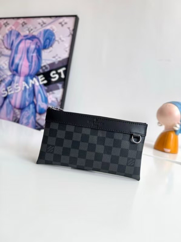 LV 루이비통 N44323