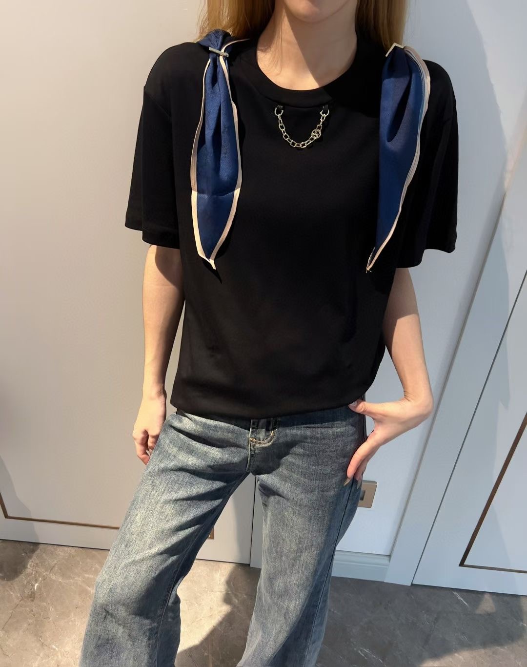 루이비통 여성 반팔 41500104