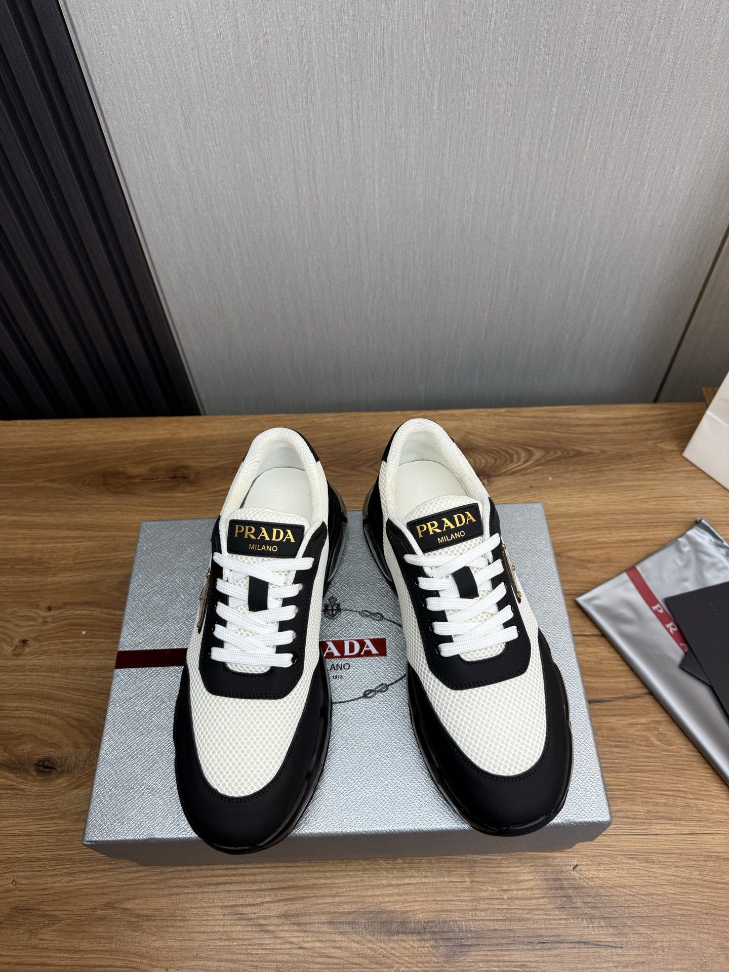 PRADA 프라다 남성 4300010