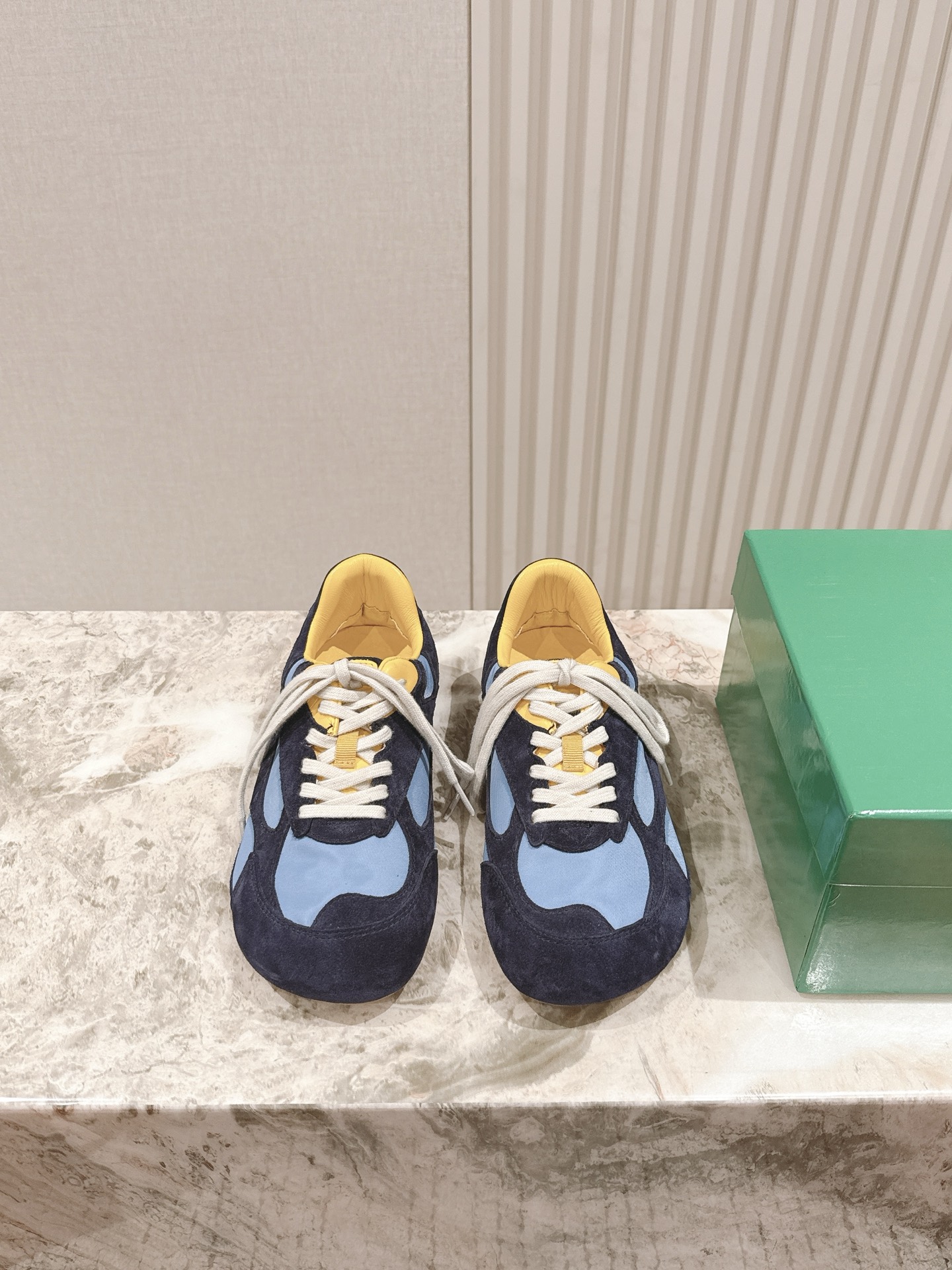 보테가베네타 여성 4300044