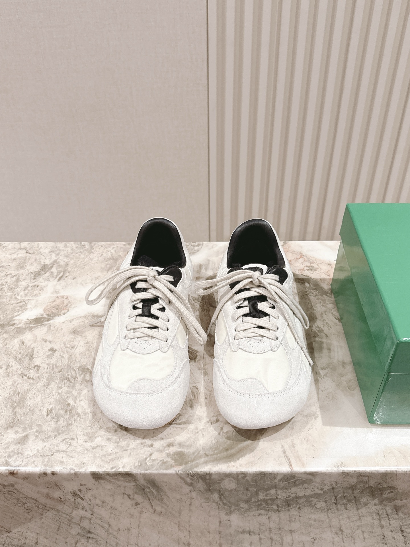 보테가베네타 여성 4300046