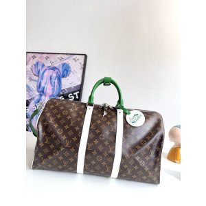 LV 루이비통 M13926