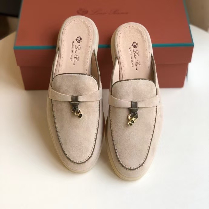 로로피아나 여성 530250209